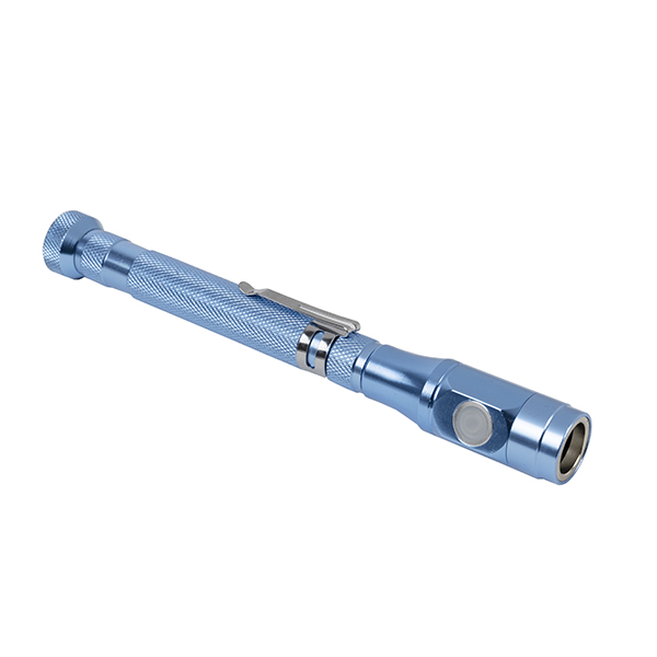 EXTENDABLE RECHARGEABLE MAGNETIC FLASHLIGHT EXTENDABLE RECHARGEABLE MAGNETIC FLASHLIGHT
